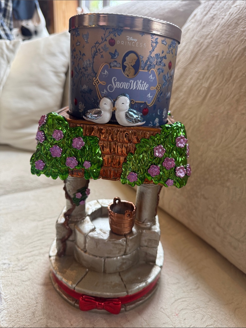 NWT Bath and body works x Disney Snow White wishing well candle holder AND candl
